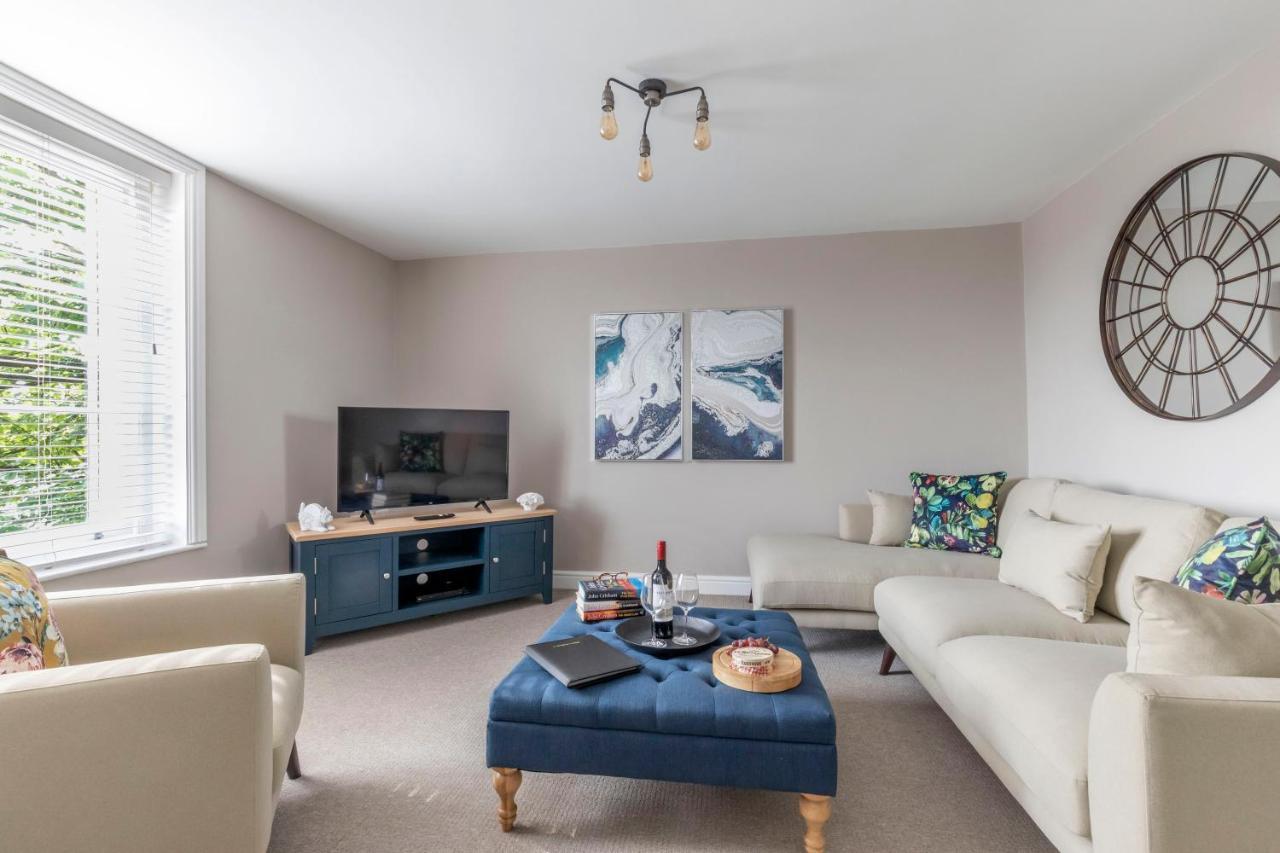 Vaughan Lodge Elegant 2-Bed Duplex With Views Near Malvern Hills مالفيرن ويلز المظهر الخارجي الصورة